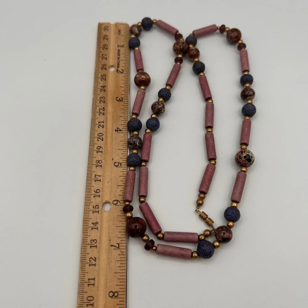 Boho Beaded Necklace Mauve‎ Jasper Lava Rock Gold Tone Barrel Clasp 28